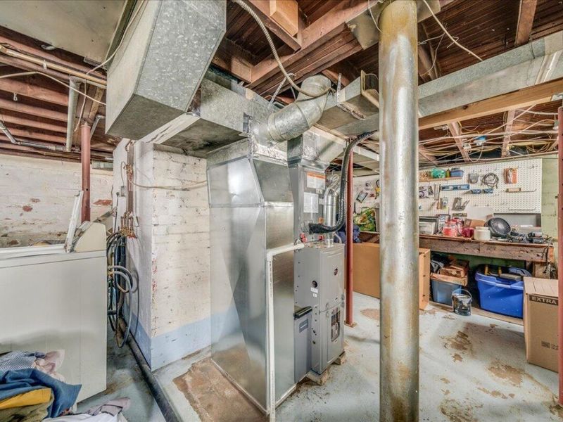 2471 Valleyview Drive, Columbus, OH 43204 Photo 41