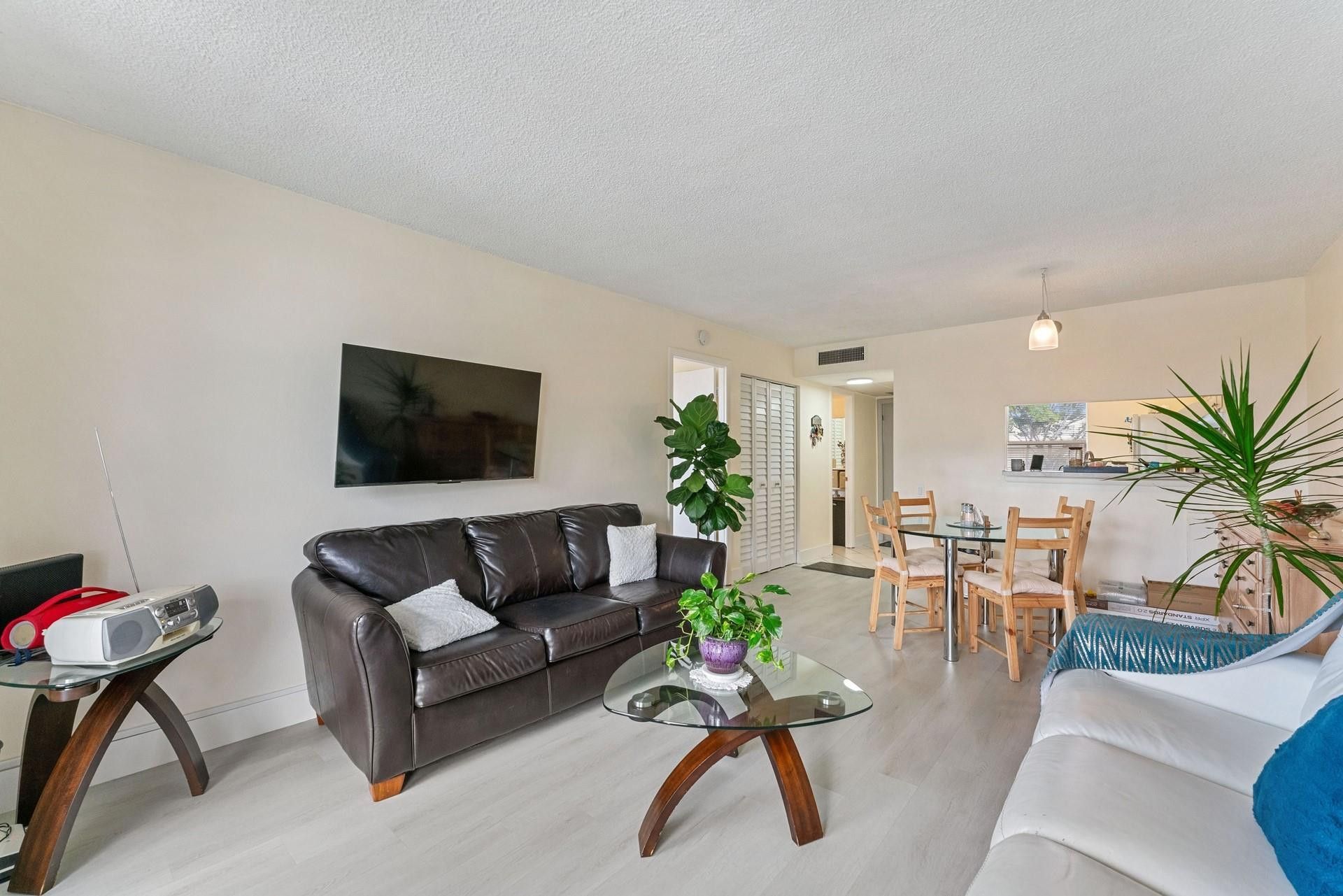 9400 Lime Bay Boulevard, Unit 214, Tamarac, FL 33321 Photo