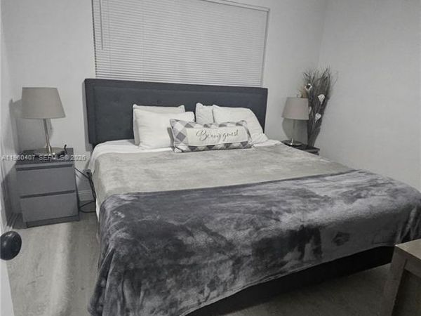 1831 NE 56th St, Unit A, Fort Lauderdale, FL 33308