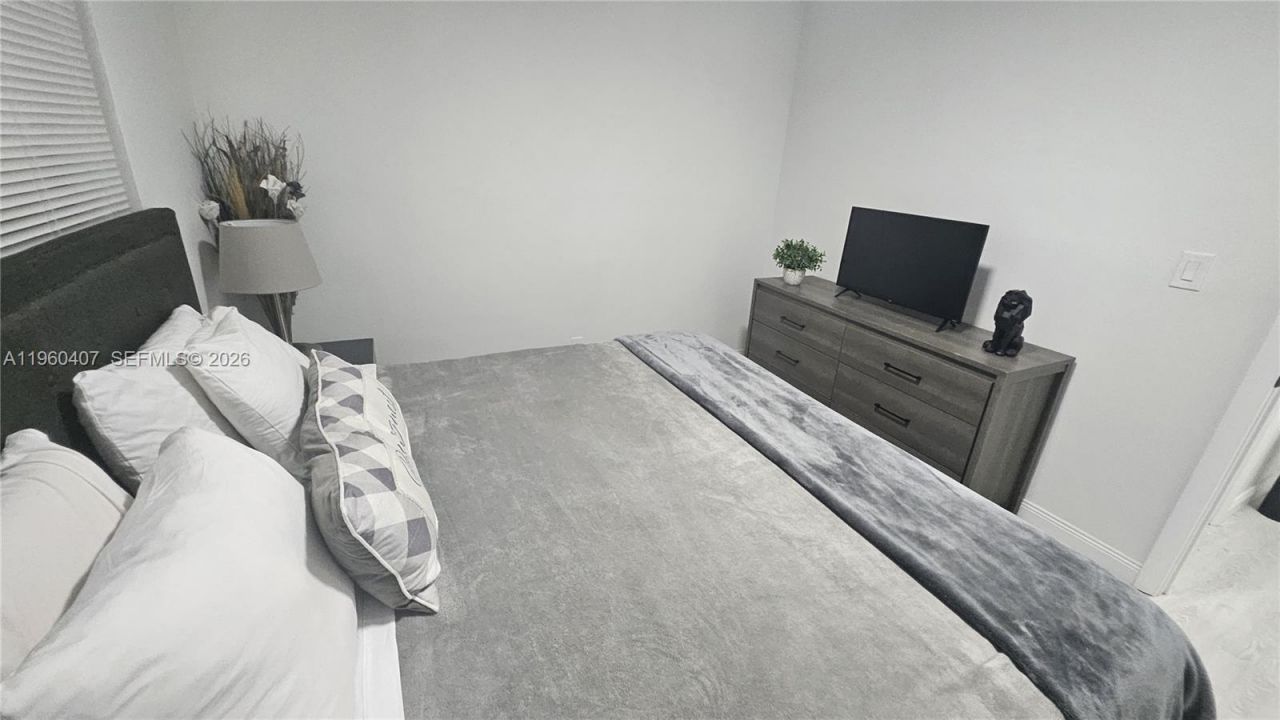 1831 NE 56th St, Unit A, Fort Lauderdale, FL 33308 Photo