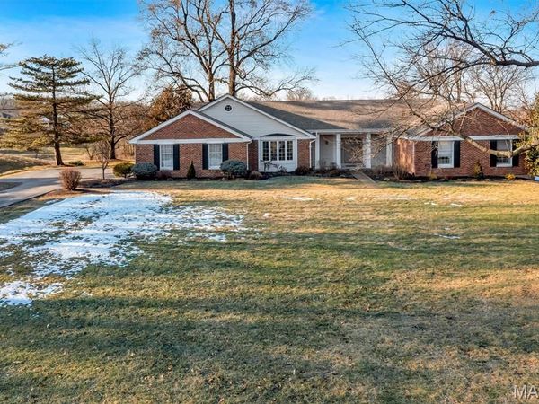 231 Pennington Lane, Clarkson Valley, MO 63005