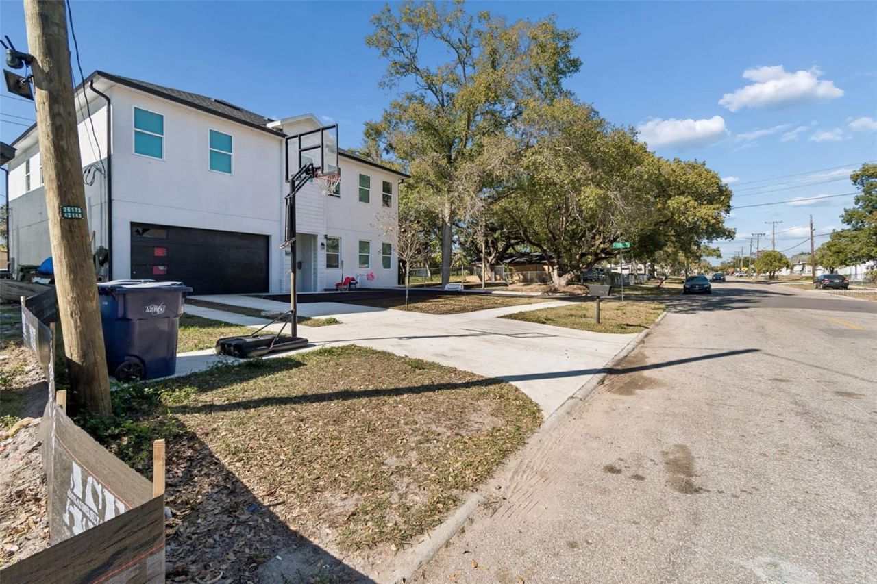 2801 E 19th Avenue, Tampa, FL 33605 Photo