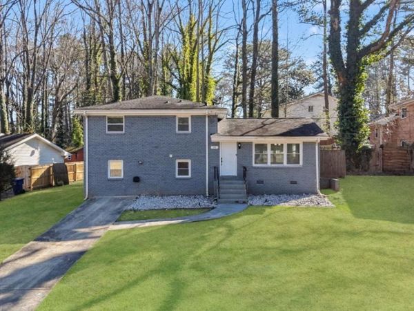 1918 Valley Ridge Drive SW, Atlanta, GA 30331