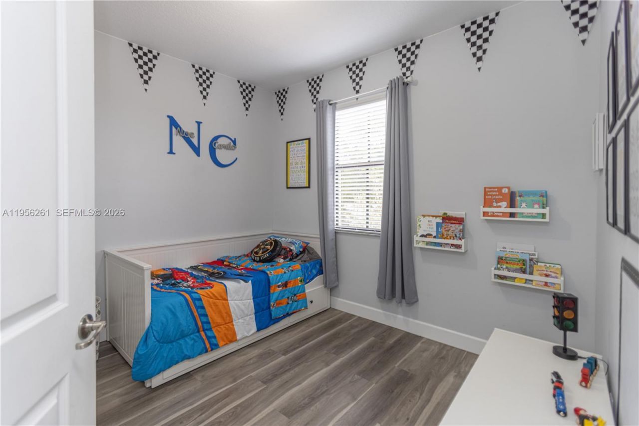 5203 NW 50th Ter, Tamarac, FL 33319 Photo