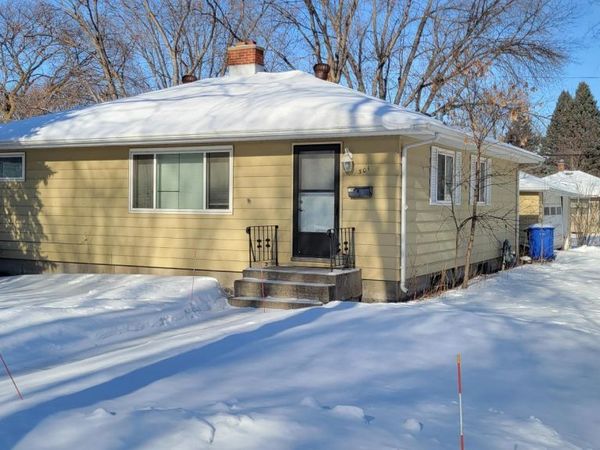 301 21st Avenue N, Fargo, ND 58102