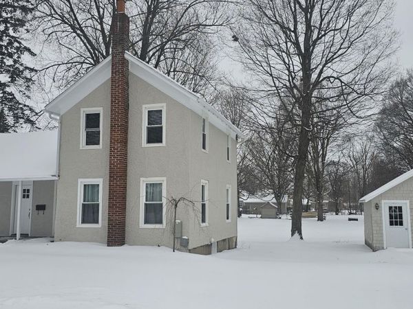 61 N Polk Street, Coldwater, MI 49036