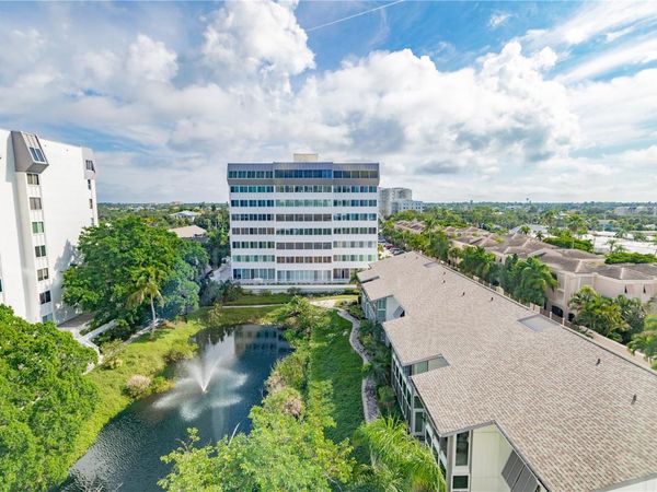1055 W PEPPERTREE DRIVE, Unit 606AA, SARASOTA, FL 34242