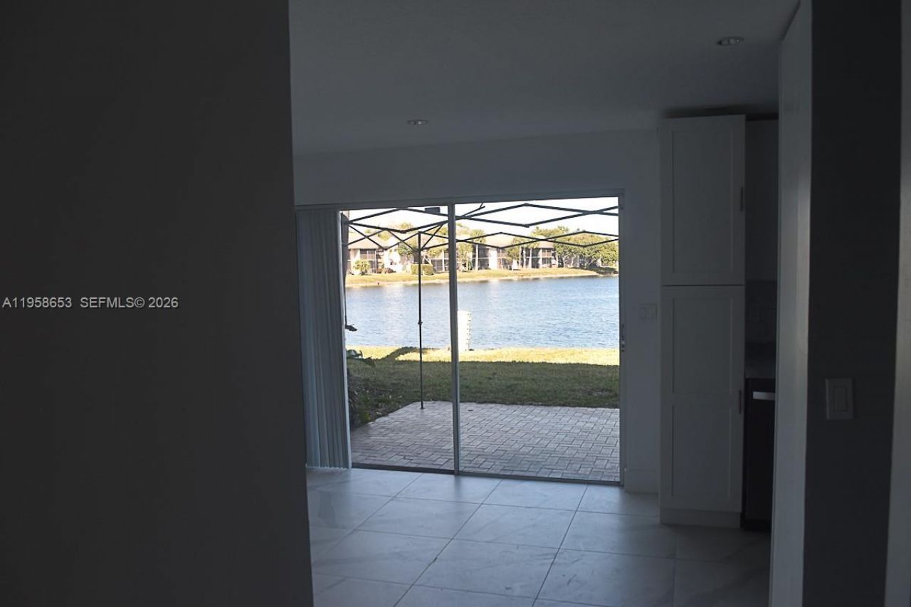 9763 NW 37th St , Sunrise, FL 33351 Photo