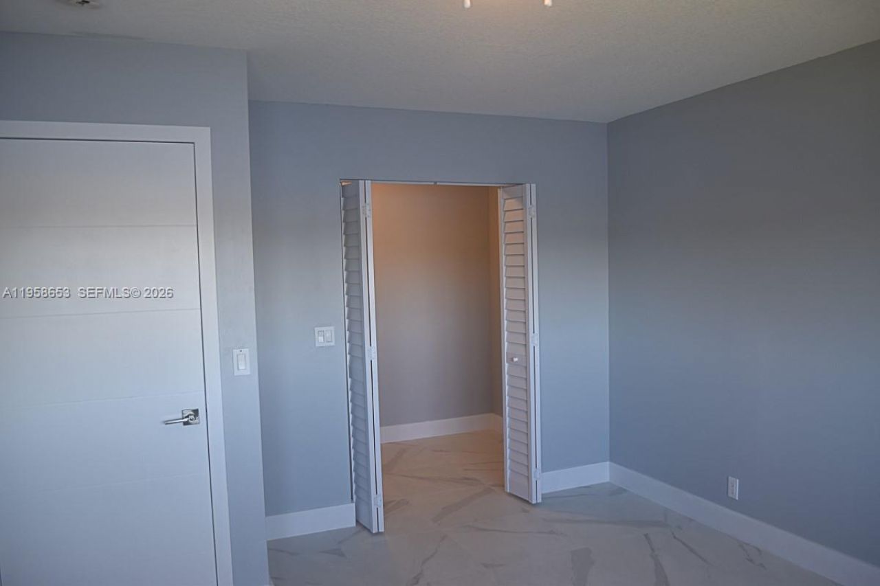 9763 NW 37th St , Sunrise, FL 33351 Photo