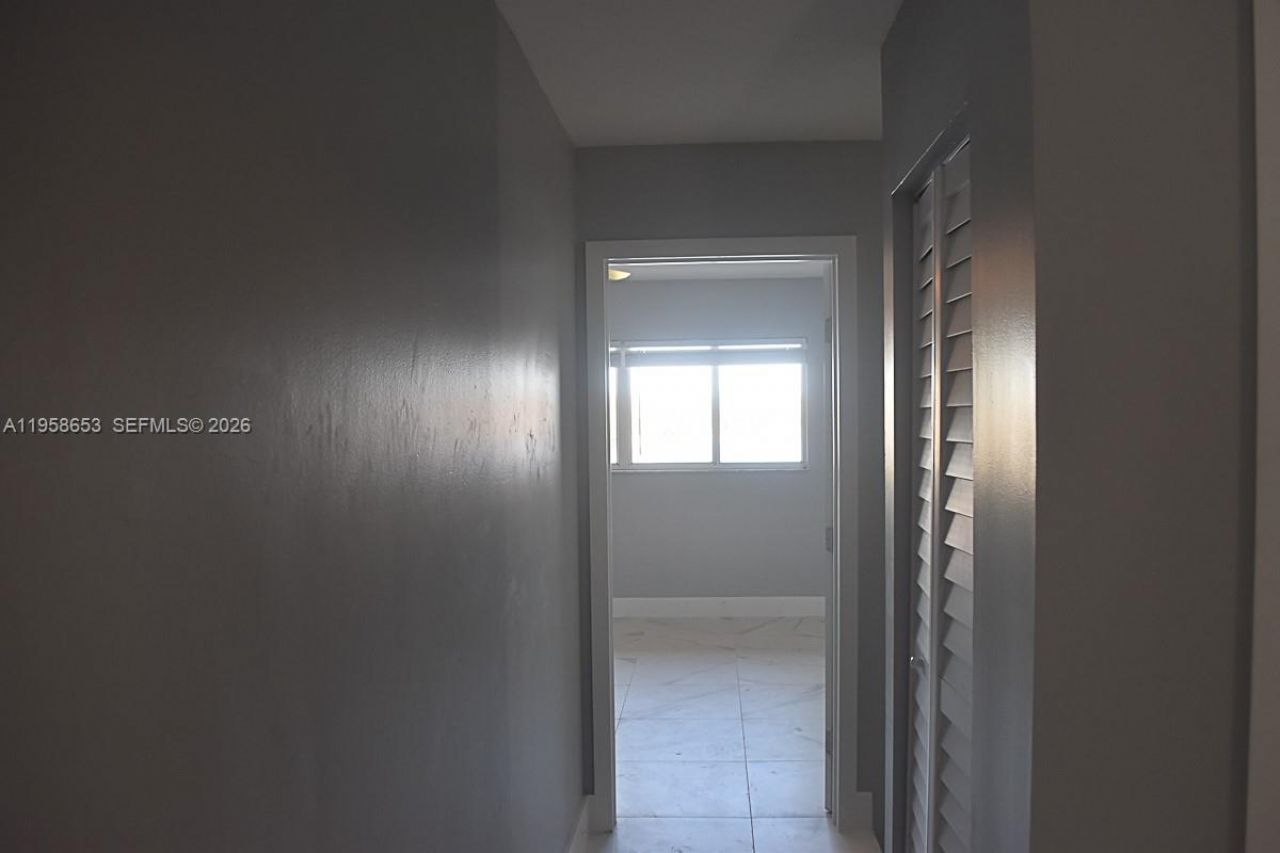 9763 NW 37th St , Sunrise, FL 33351 Photo