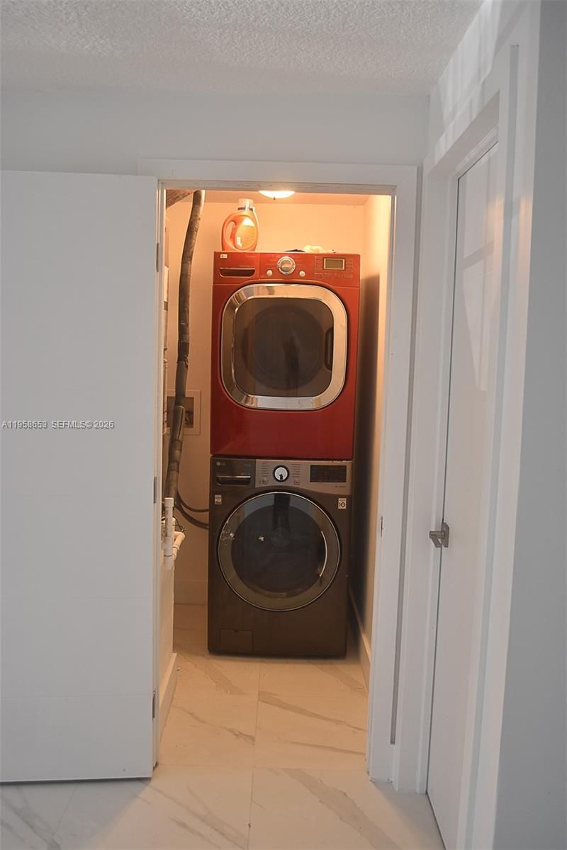 9763 NW 37th St , Sunrise, FL 33351 Photo