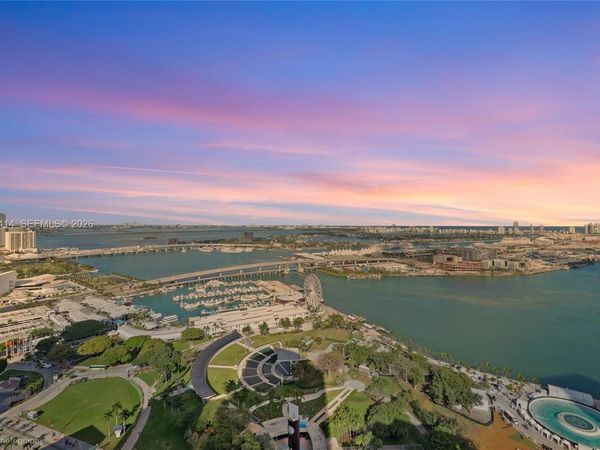 Unit 4510, Miami, FL 33132