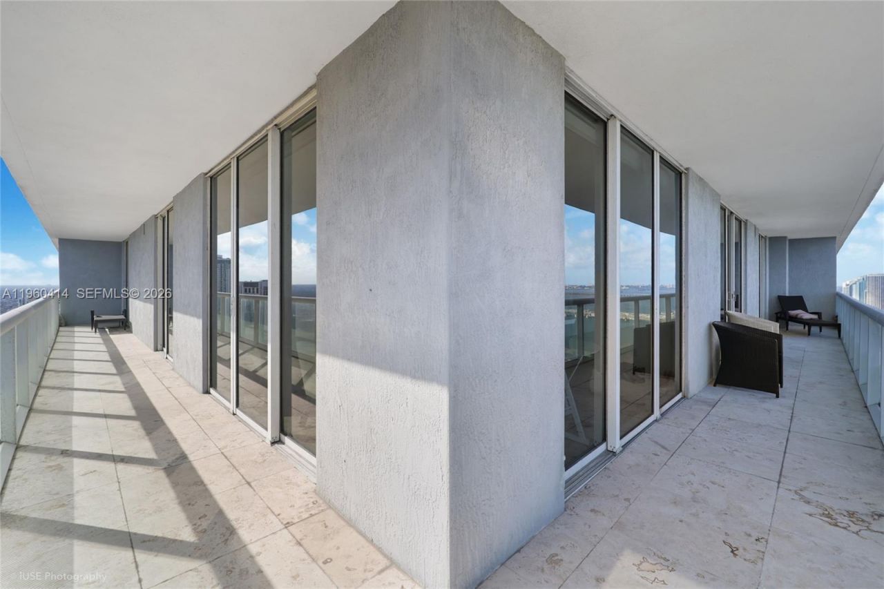 Please Call For Address, Unit 4510, Miami, FL 33132 Photo