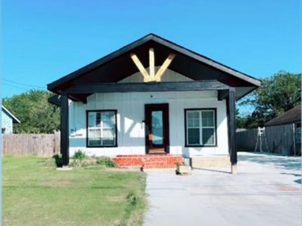 428 Hettie Street, Denton, TX 76209