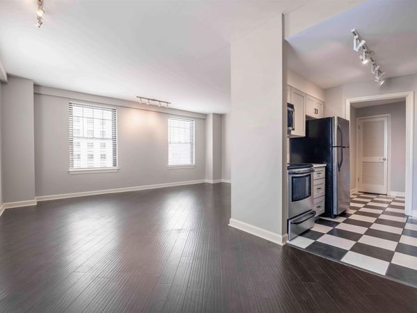 109 N MAIN ST, Unit 806, Memphis, TN 38103