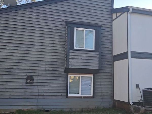 6075 Regent Manor, Lithonia, GA 30058