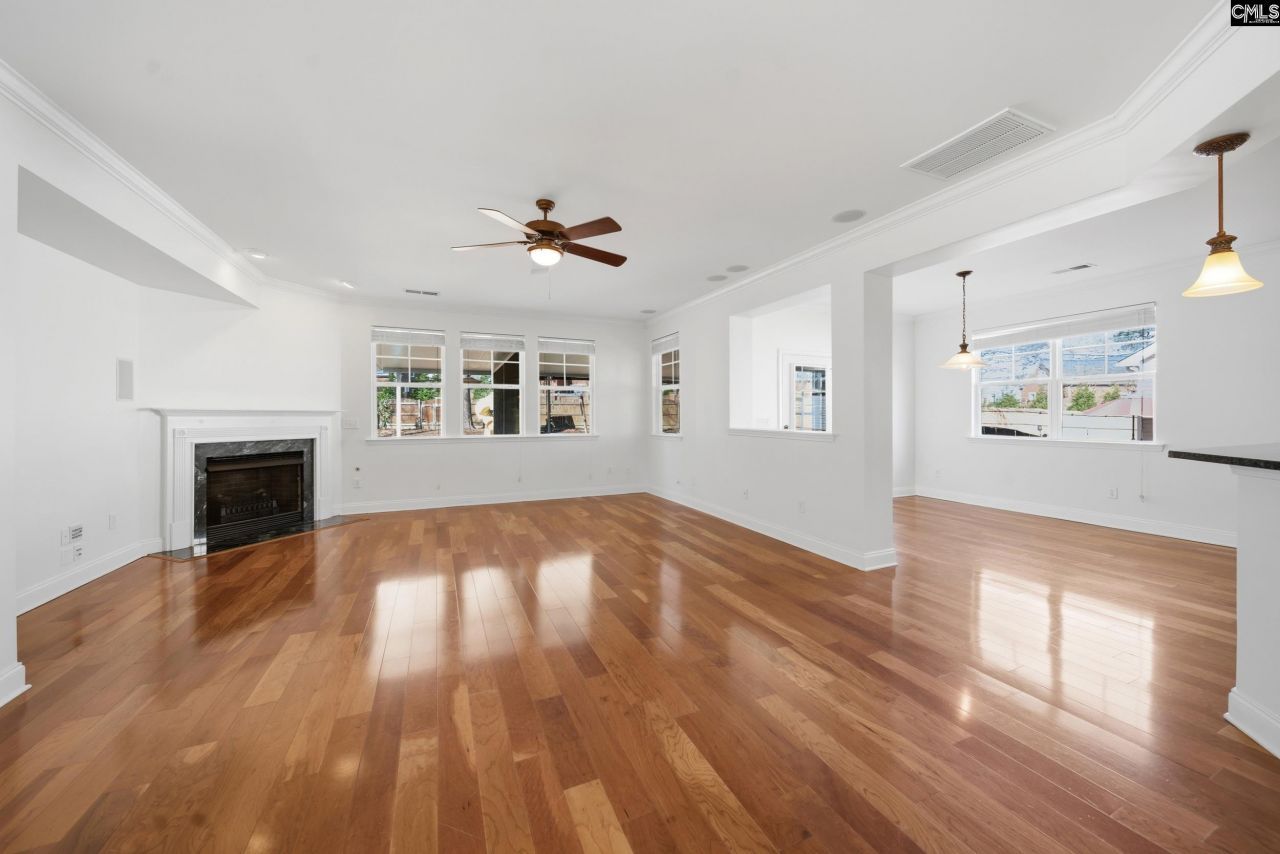 420 Plymouth Pass Drive  Photo 12