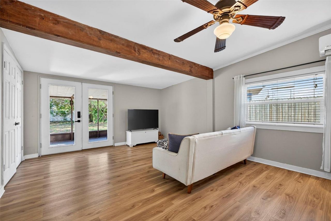 5336 10th Street N, Saint Petersburg, FL 33703 Photo