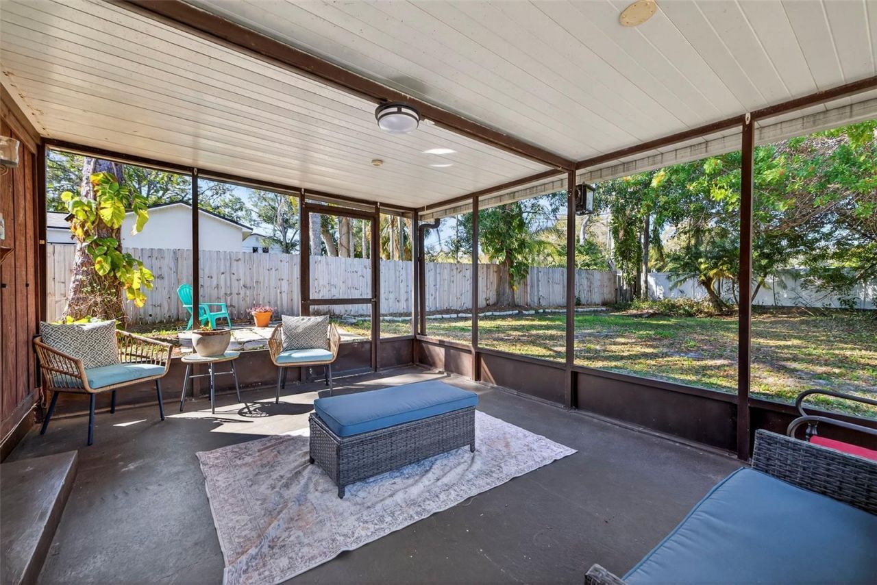 5336 10th Street N, Saint Petersburg, FL 33703 Photo