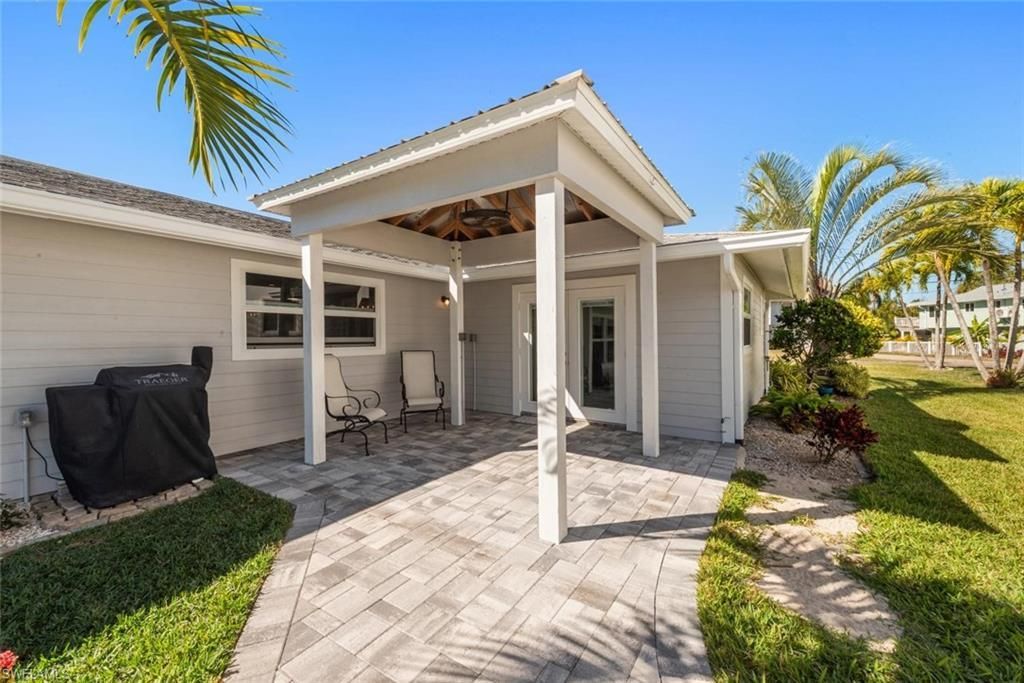 7238 Coca Sabal Ln, Fort Myers, FL 33908 Photo