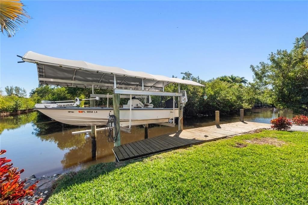7238 Coca Sabal Ln, Fort Myers, FL 33908 Photo