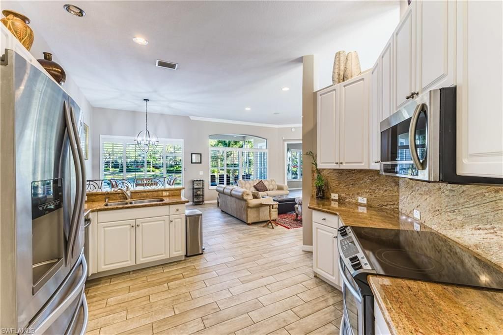 25413 Alicante Dr, Bonita Springs, FL 34134 Photo