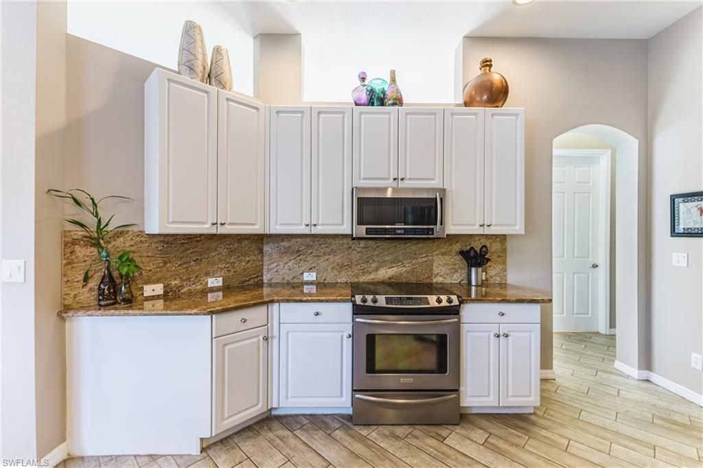 25413 Alicante Dr, Bonita Springs, FL 34134 Photo