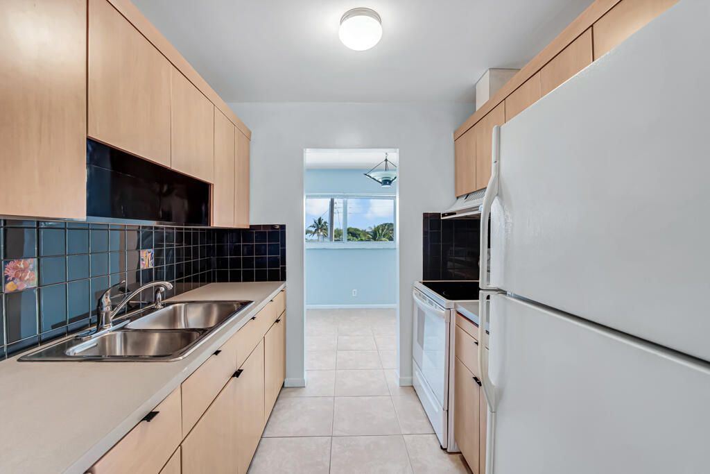 606 S C Street, Unit 204, Lake Worth Beach, FL 33460 Photo