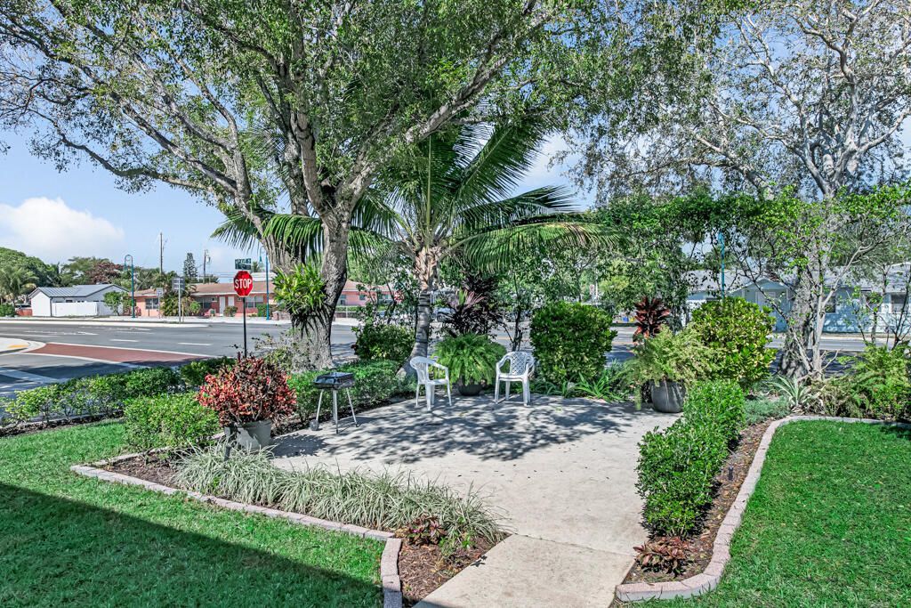 606 S C Street, Unit 204, Lake Worth Beach, FL 33460 Photo