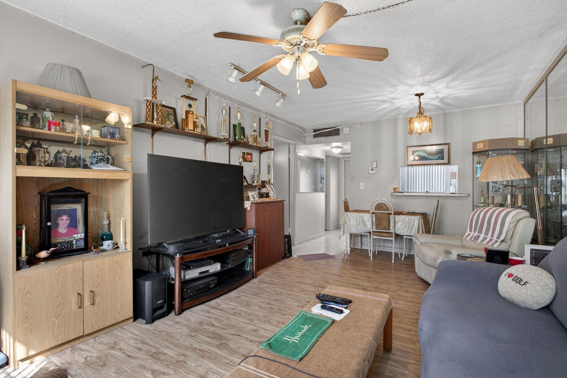 5111 W Oakland Park Boulevard, Unit 105, Lauderdale Lakes, FL 33313 Photo