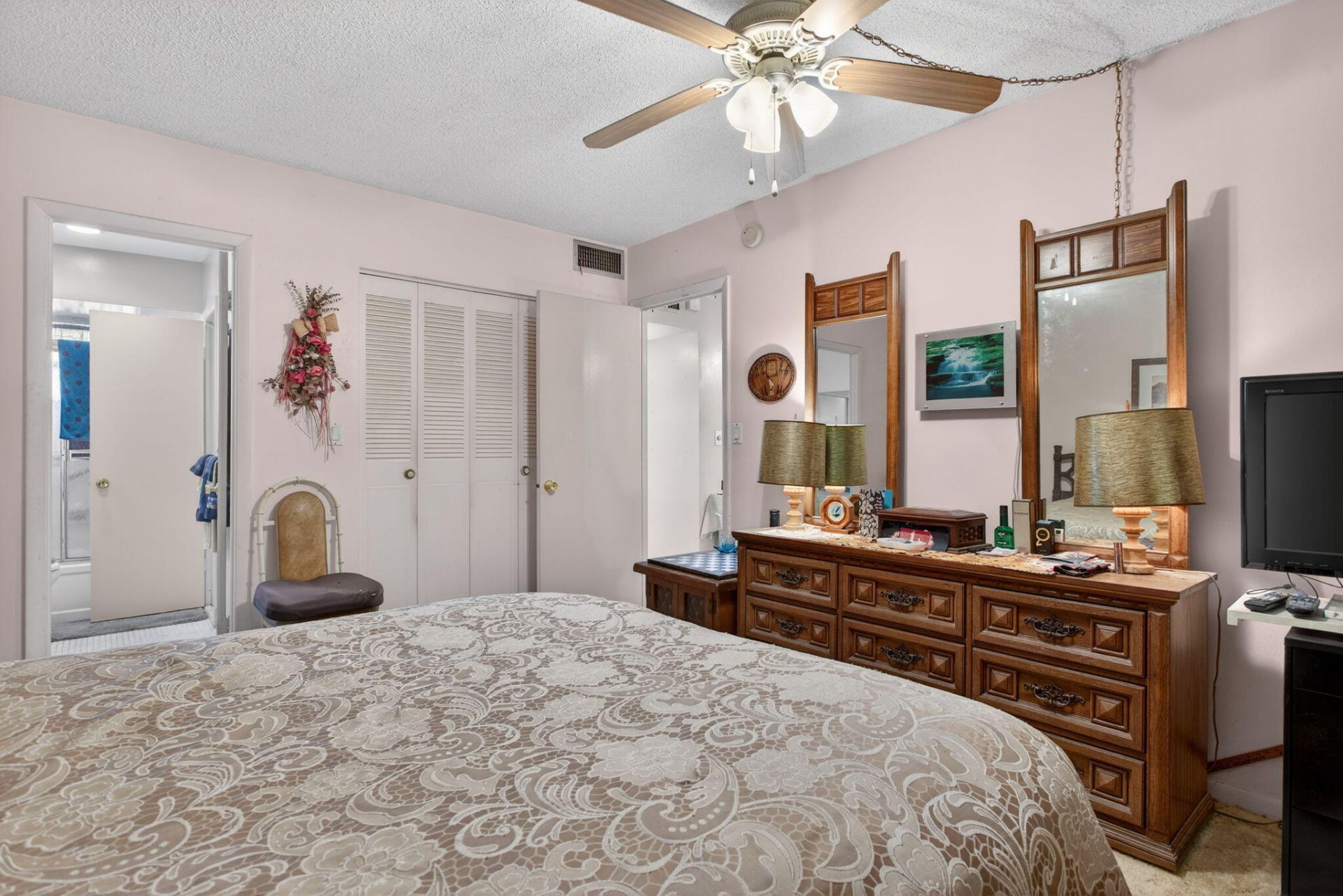 5111 W Oakland Park Boulevard, Unit 105, Lauderdale Lakes, FL 33313 Photo