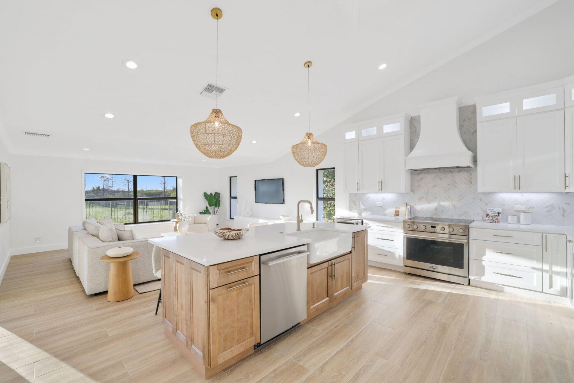 24 Dunbar Road, Palm Beach Gardens, FL 33418 Photo