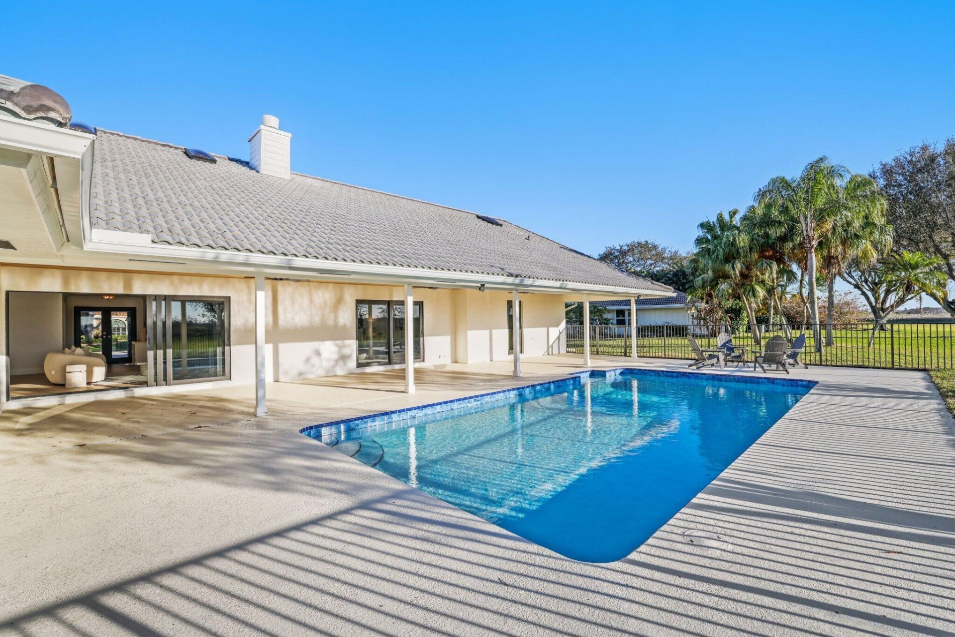 24 Dunbar Road, Palm Beach Gardens, FL 33418 Photo