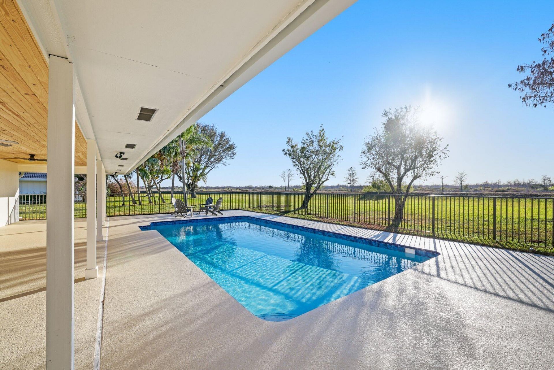 24 Dunbar Road, Palm Beach Gardens, FL 33418 Photo