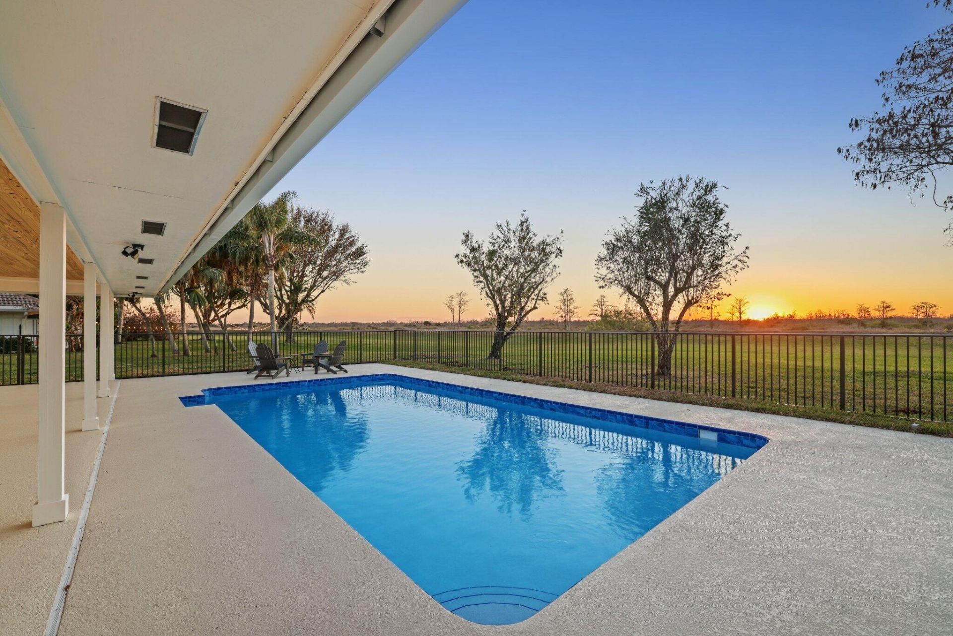 24 Dunbar Road, Palm Beach Gardens, FL 33418 Photo