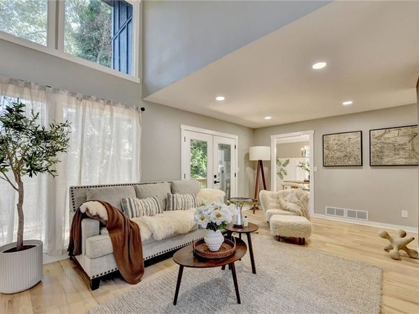 2820 bluebird cir nw, Duluth, GA 30096