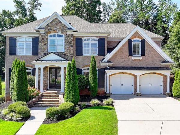 7405 Ledgewood Way, Suwanee, GA 30024