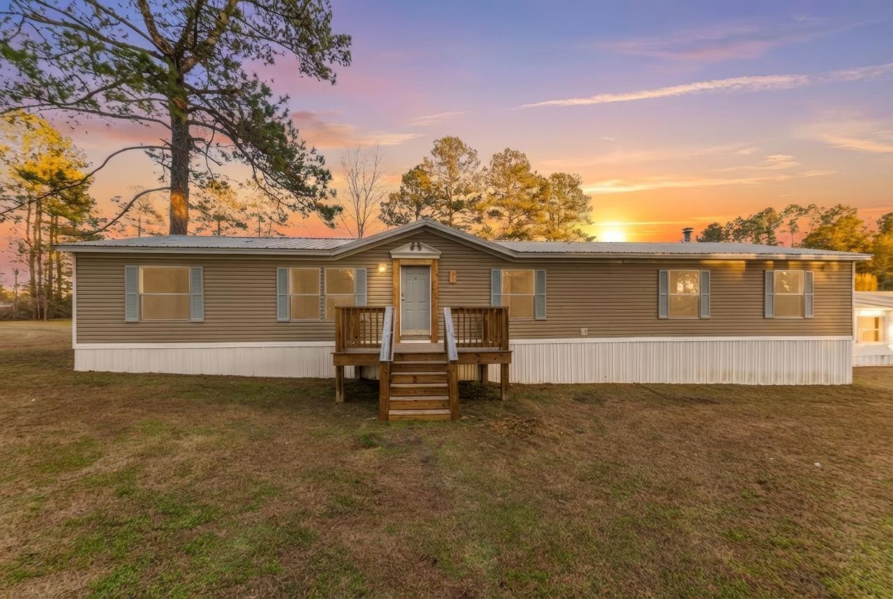 71 Bob White Trail, Havana, FL 32333 Main Photo