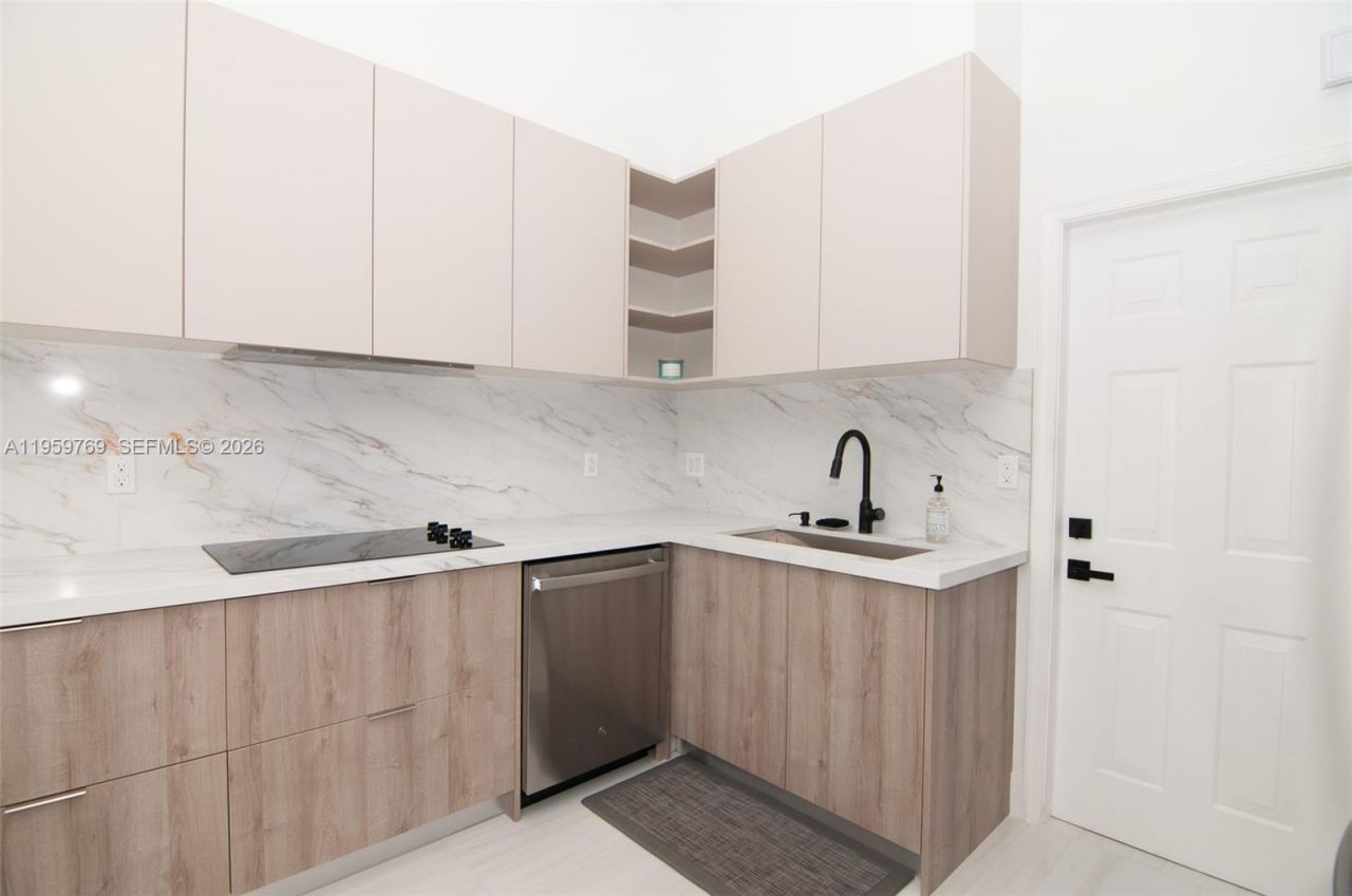 4420 Dogwood Cir, Unit 4420, Weston, FL 33331 Photo