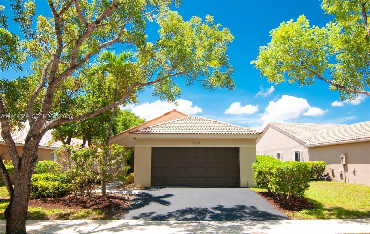 4420 Dogwood Cir, Unit 4420, Weston, FL 33331 Photo