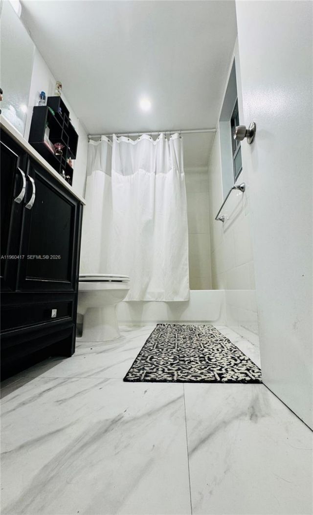 1811 Jefferson St, Unit 603, Hollywood, FL 33020 Photo