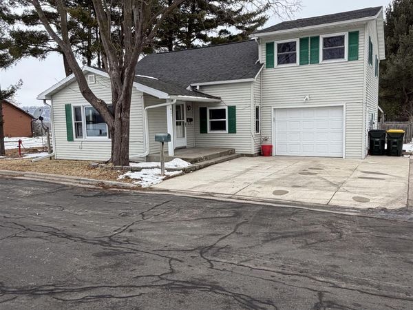 621 Dwight Street, Boscobel, WI 53805