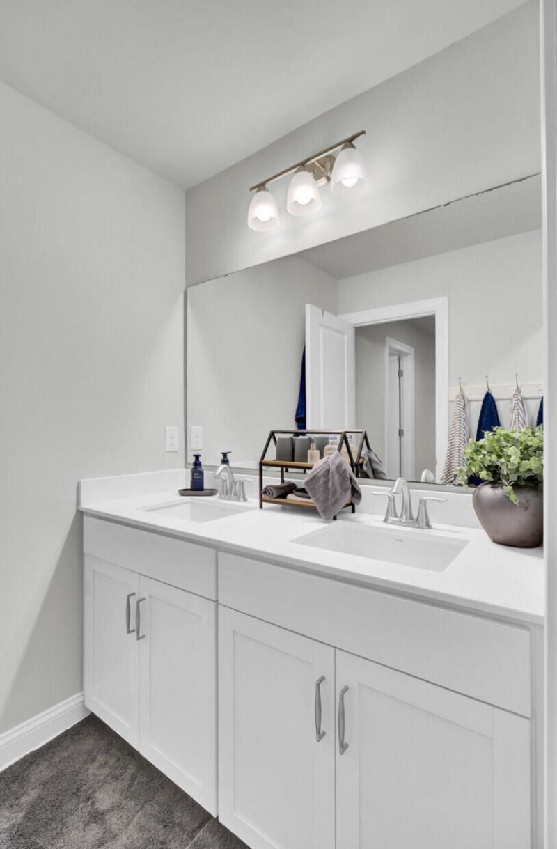 2672 Park W Boulevard Photo 25