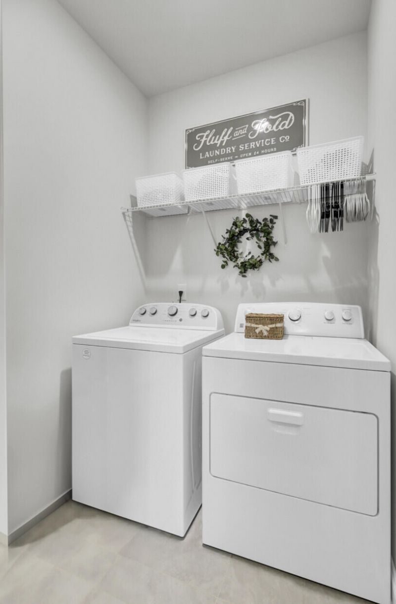 2672 Park W Boulevard Photo 32