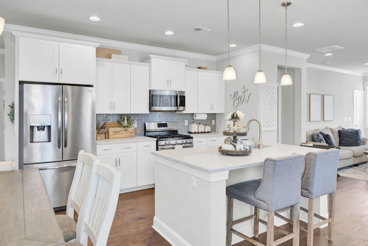 2672 Park W Boulevard Photo 5