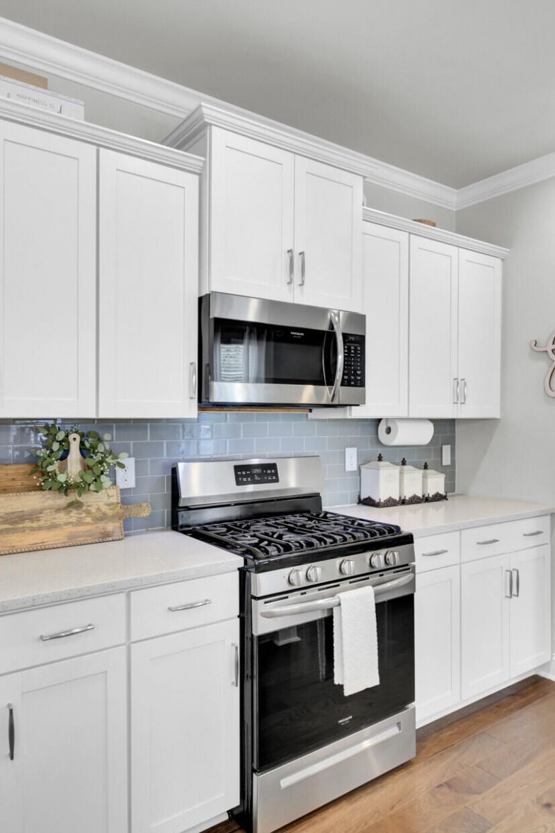 2672 Park W Boulevard Photo 6