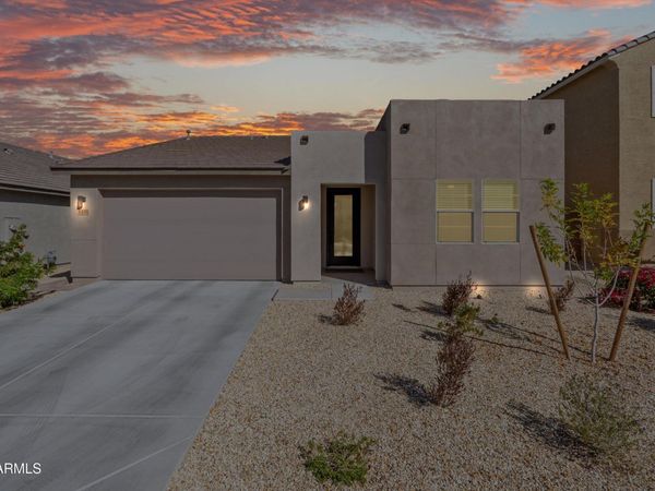 4350 W SEBASTIAN Lane, San Tan Valley, AZ 85144