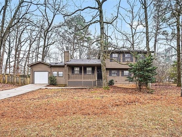 2895 Woodhollow Lane, Jonesboro, GA 30236