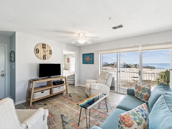 7464 Sunset Harbor Drive, Unit APT 133, Navarre, FL 32566