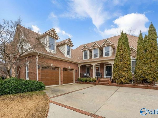 13012 Huntcliff Road SE, Huntsville, AL 35803
